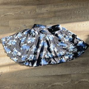 Lauren conrad size small worn a couple times still in good condition